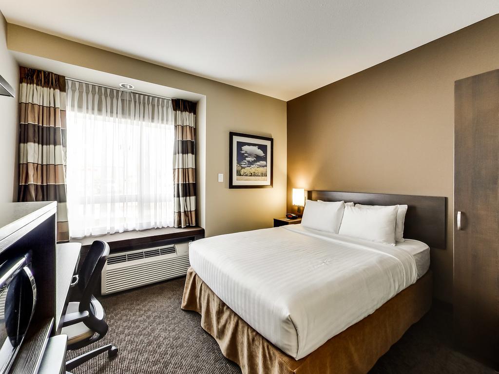 Microtel Inn & Suites By Wyndham Red Deer Cameră foto